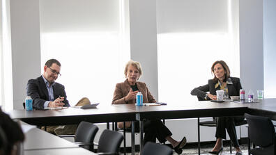 Jane Harman (center) speaks to an IGP roundtable