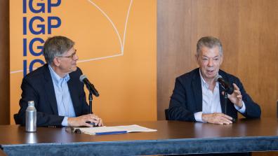 Roundtable with President Santos