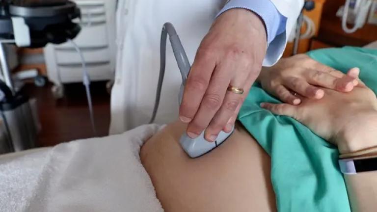 Ectopic Pregnancies Spike as Hospitals Hesitate To Offer Abortion-Adjacent Treatment