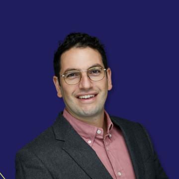 Headshot of Harry Reis